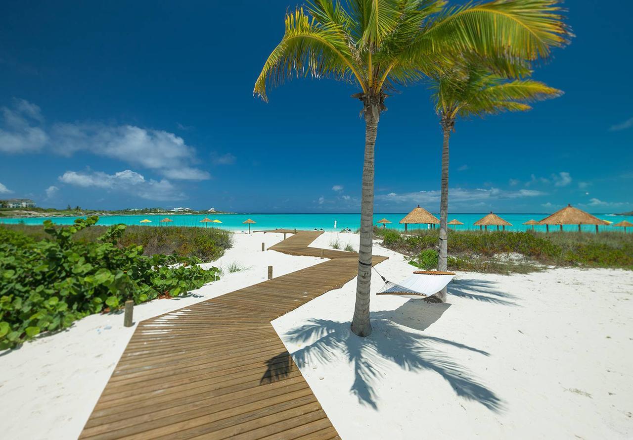 Sandals Emerald Bay Golf, Tennis And Spa All Inclusive Resort - Couples Only (Adults Only) Rokers Point Экстерьер фото
